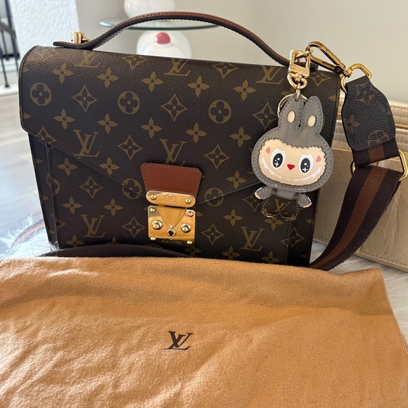 Louis Vuitton Handbags - LOUIS VUITTON ❤️ Monogram Monceau Shoulder / Crossbody 2 Way Bag